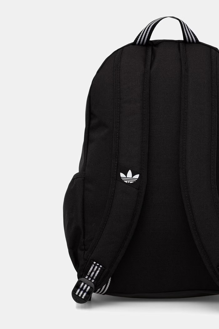 adidas Originals plecak Adicolor Classic KQ6385 czarny AW26