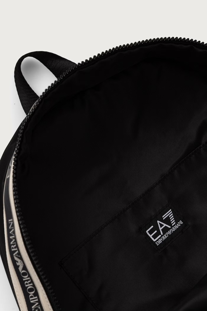 Plecak EA7 Emporio Armani czarny AF27659.7X000634