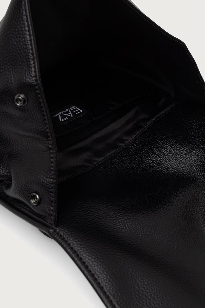EA7 Emporio Armani plecak z imitacji skóry AF29345.7X000760 czarny