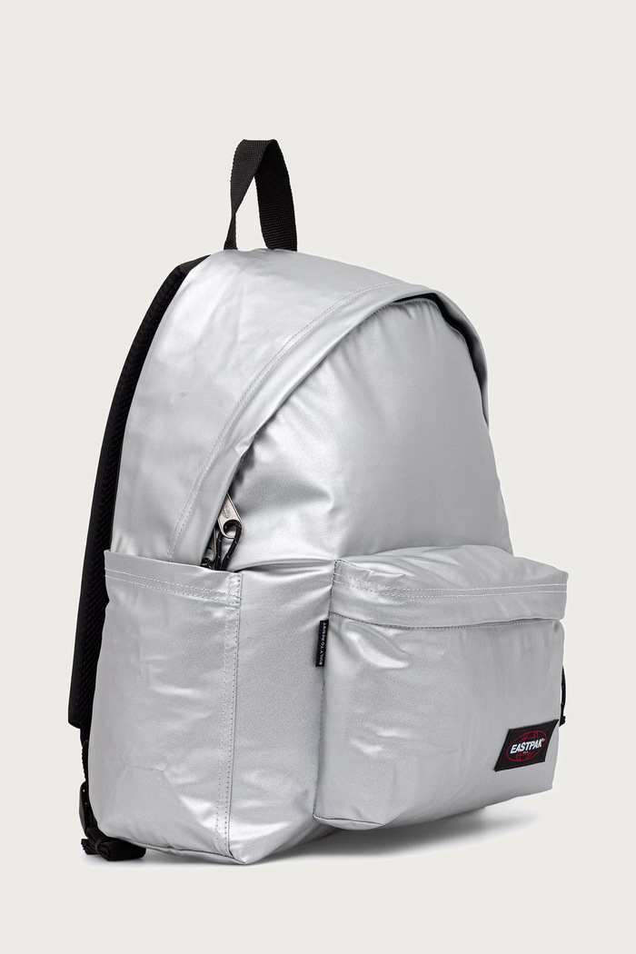 Eastpak plecak DAY PAKR EK0A5BG47Y21 srebrny AW26