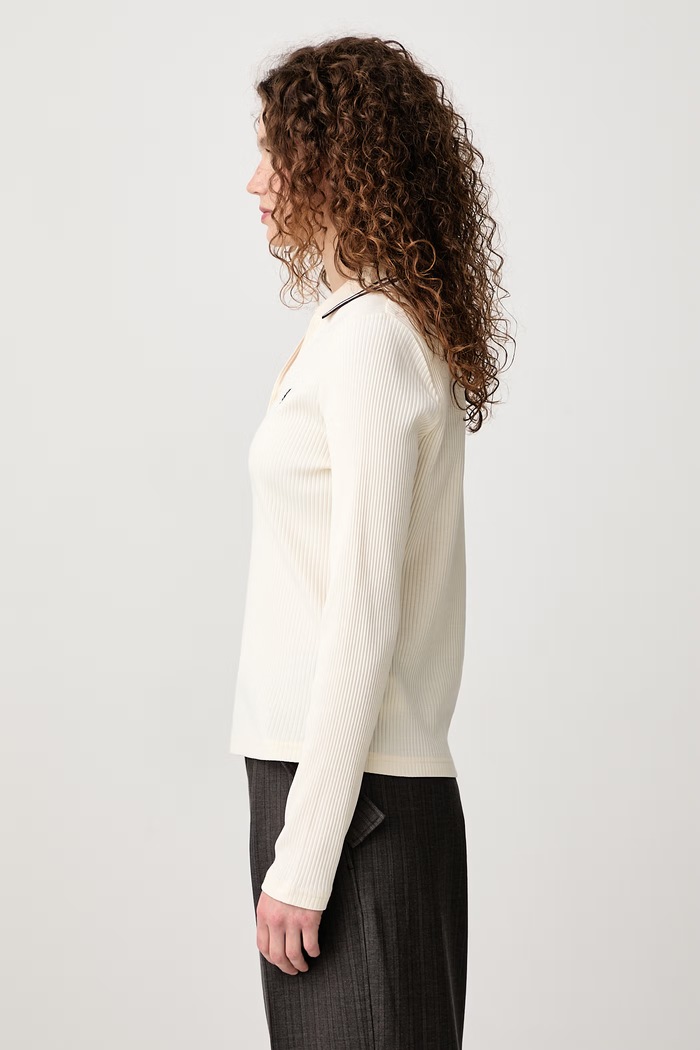 Longsleeve damski z bawełną Fred Perry G3164.560 beżowy
