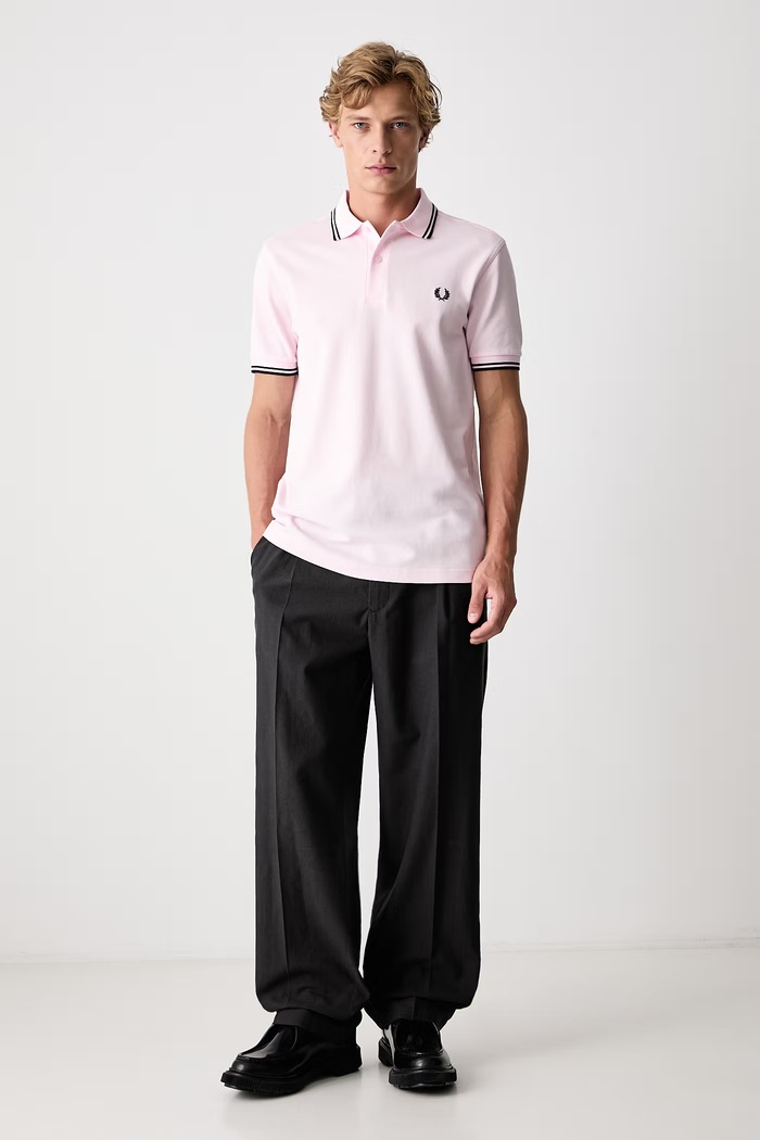 Fred Perry Polo damskie bawełniane M3600.82C różowy AW26