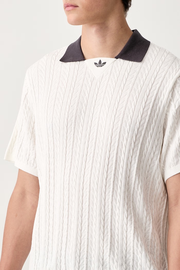 Πλεκτό μπλουζάκι πόλο ανδρικό βαμβακερό Cable Knit adidas Originals KR9765 λευκό