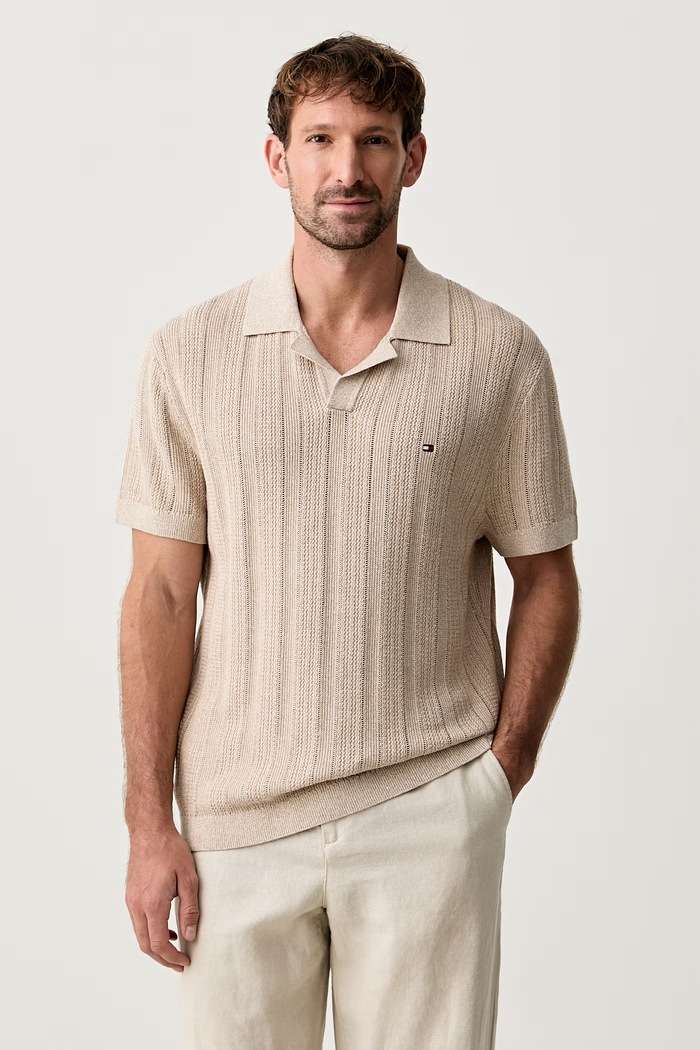 Tommy Hilfiger πλεκτό μπλουζάκι πόλο ανδρικό με lyocell μπεζ MW0MW43247