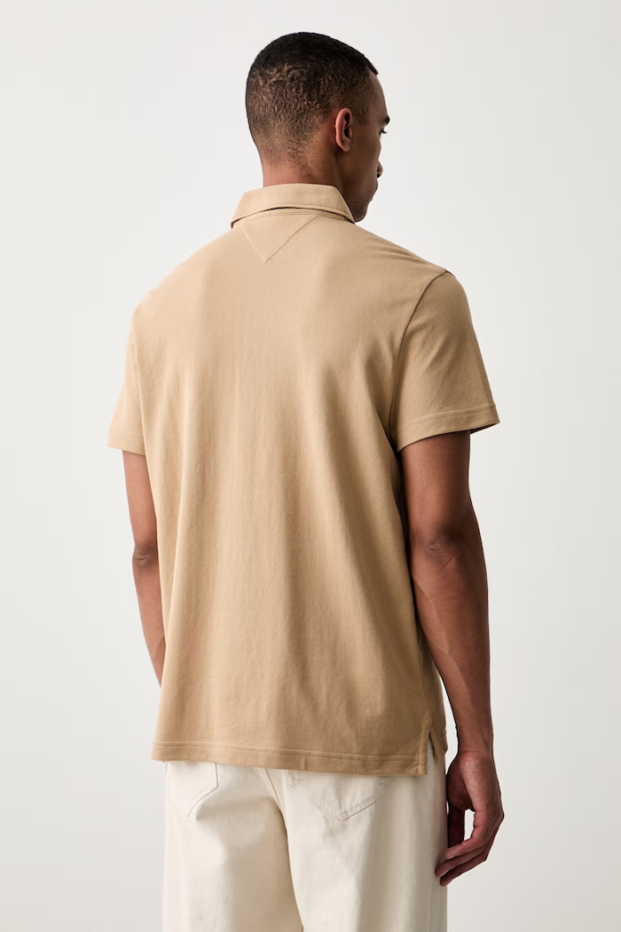 Odzież Tommy Hilfiger polo męskie bawełniane MW0MW43265 beżowy