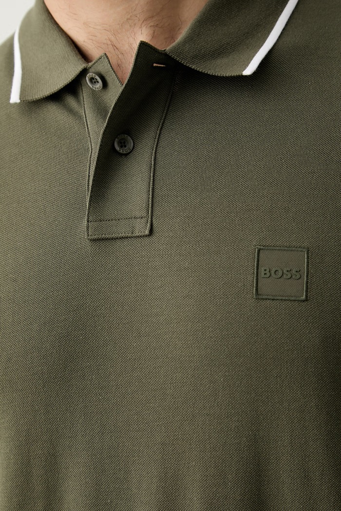 BOSS Orange polo męskie bawełniane Passerford 50566185 zielony