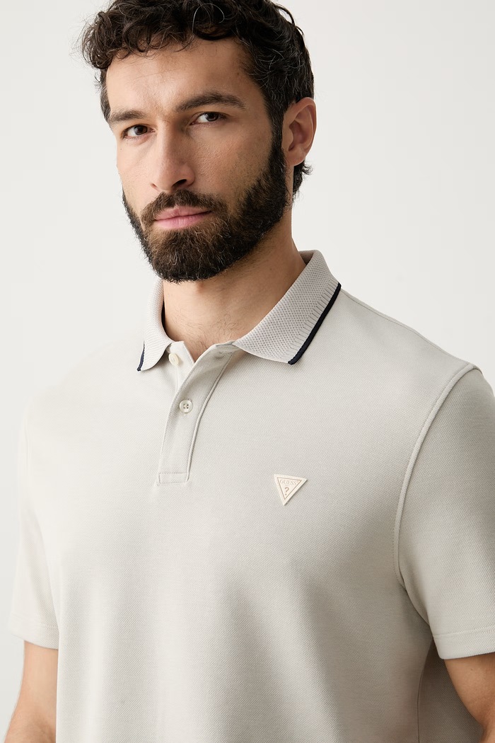 Guess polo męskie z bawełną beżowy M6YP11.K4390