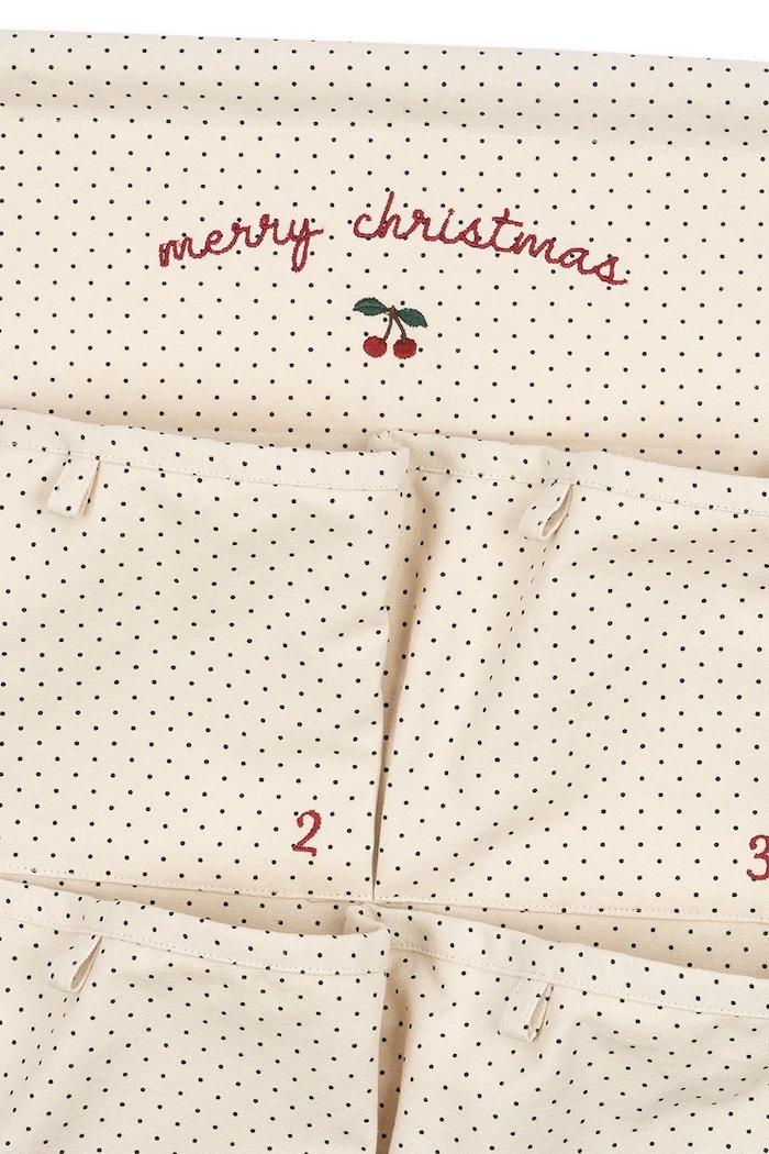 Konges Sløjd Kalendarz adwentowy dziecięcy bawełniany NOEL CHRISTMAS CALENDAR KS106569.9BY2 beżowy AW26