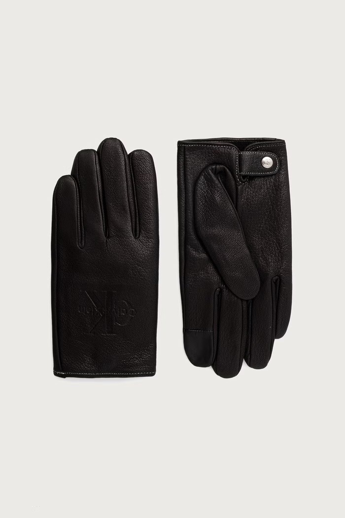 Calvin Klein Rukavice dámske kožené čierna LV04D8119G