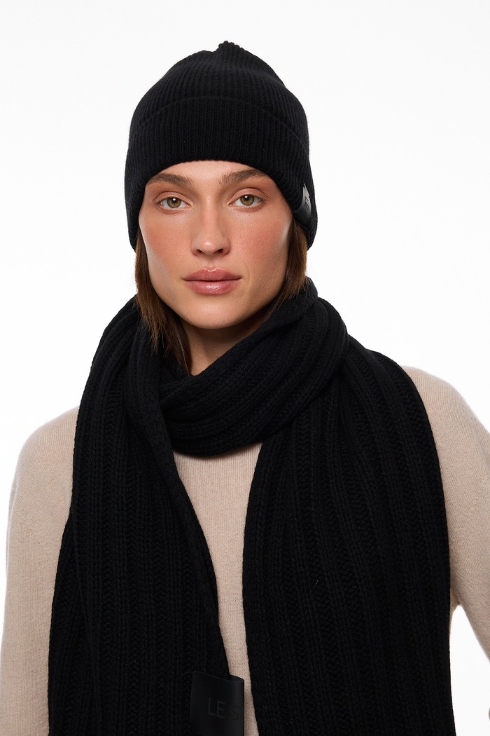 LE SH KA headwear Szalik damski wełniany Black Cashmere Scarf BlackCashmereScarf czarny AW26