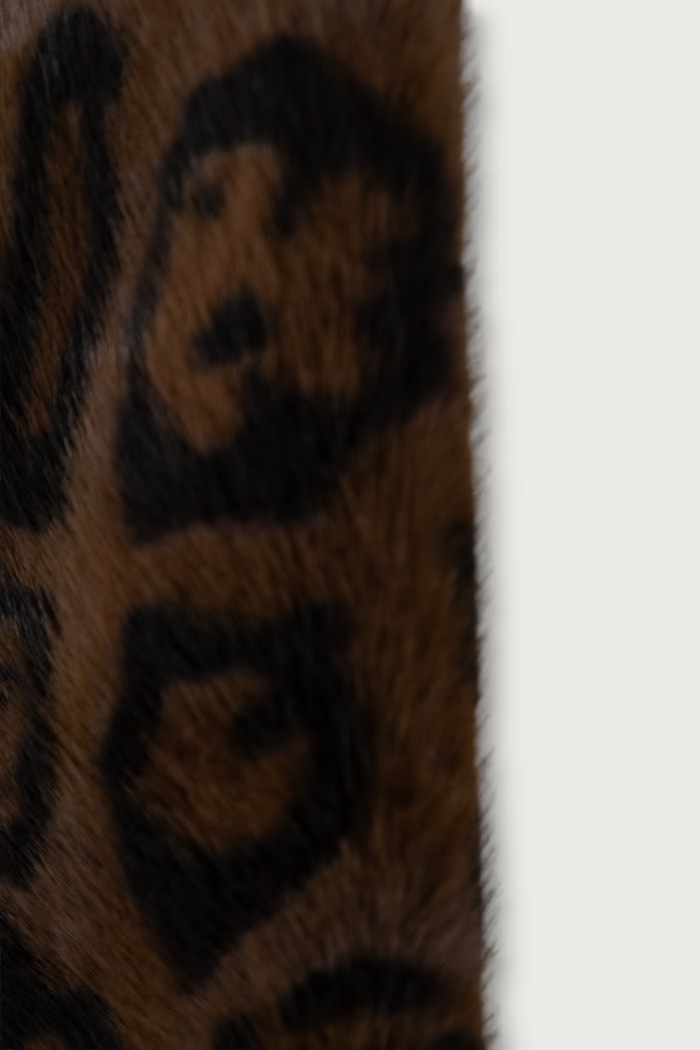 DKNY Szalik damski D6WS1906 brązowy AW26