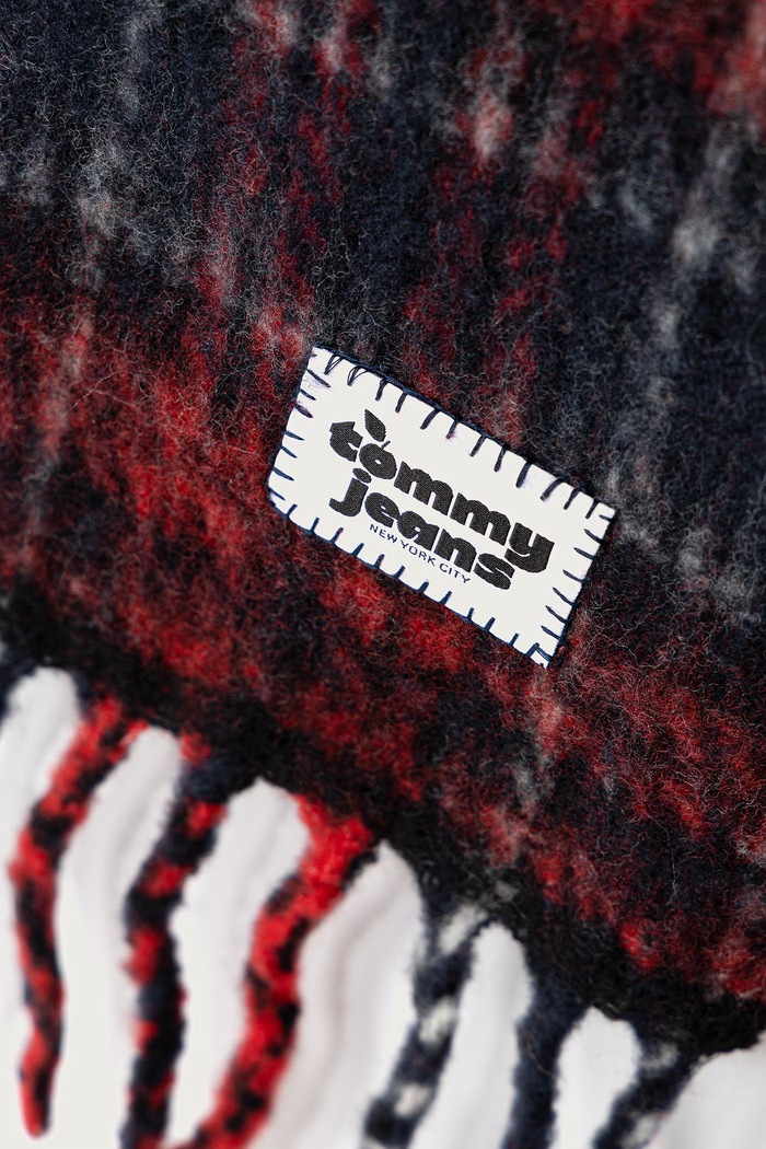 Tommy Jeans Szalik damski z wełną AW0AW18985 bordowy AW26