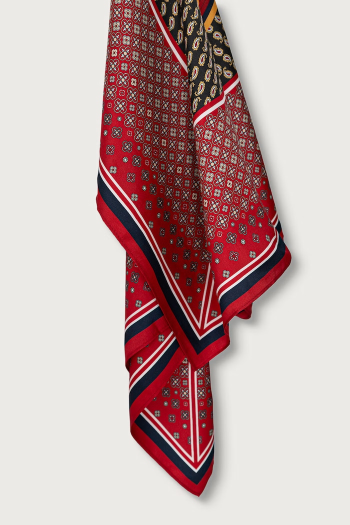 Akcesoria Tommy Hilfiger Apaszka damska jedwabna AW0AW19127 czerwony