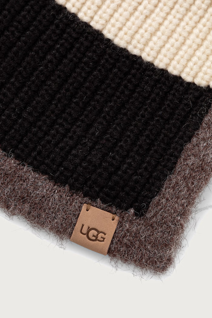 Akcesoria UGG Kaptur damski 105628 czarny