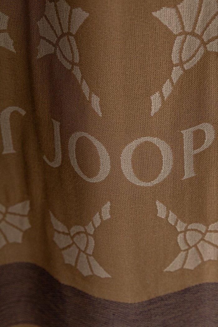Joop! Šál dámsky s modalom 30100558 béžová AW26