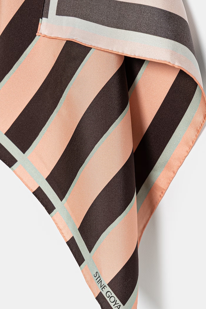 Akcesoria Stine Goya apaszka damska jedwabna SG.PF26.A010.2287 multicolor