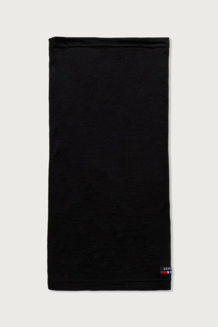 Devold Komin z wełny merino Breeze Merino czarny PDGO.180.840.A