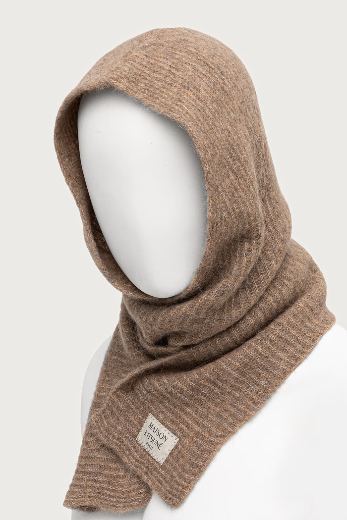 Akcesoria Maison Kitsuné Kaptur z wełną MRUAT11WA0022 beżowy