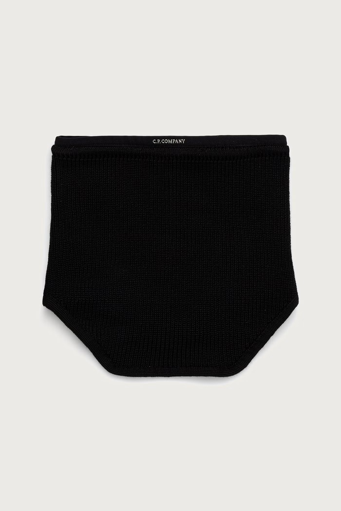 C.P. Company Komin z wełną czarny 21CMAC309A005509A