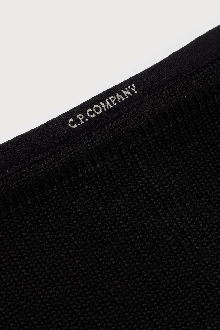 Komin z wełną C.P. Company 21CMAC309A005509A czarny
