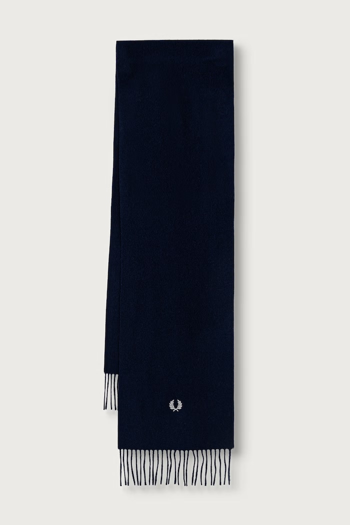 Fred Perry Szalik wełniany granatowy C3320.608