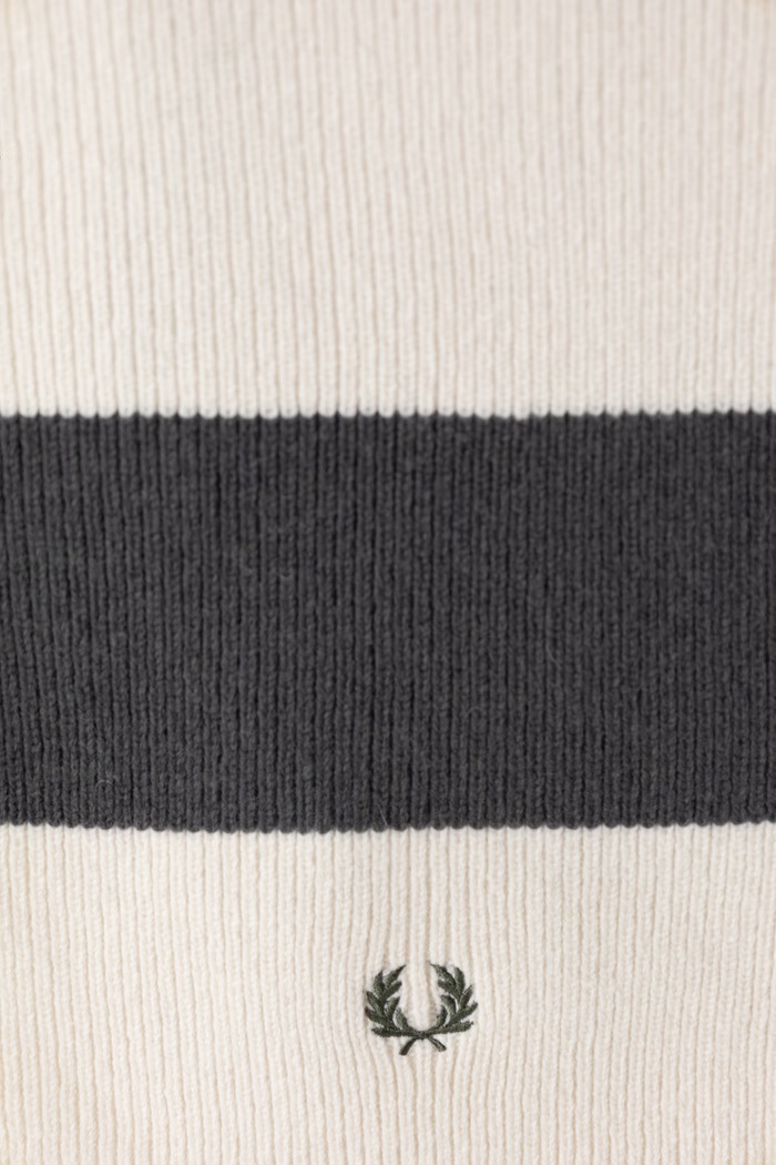 Akcesoria Fred Perry Szalik wełniany C3305.560 beżowy
