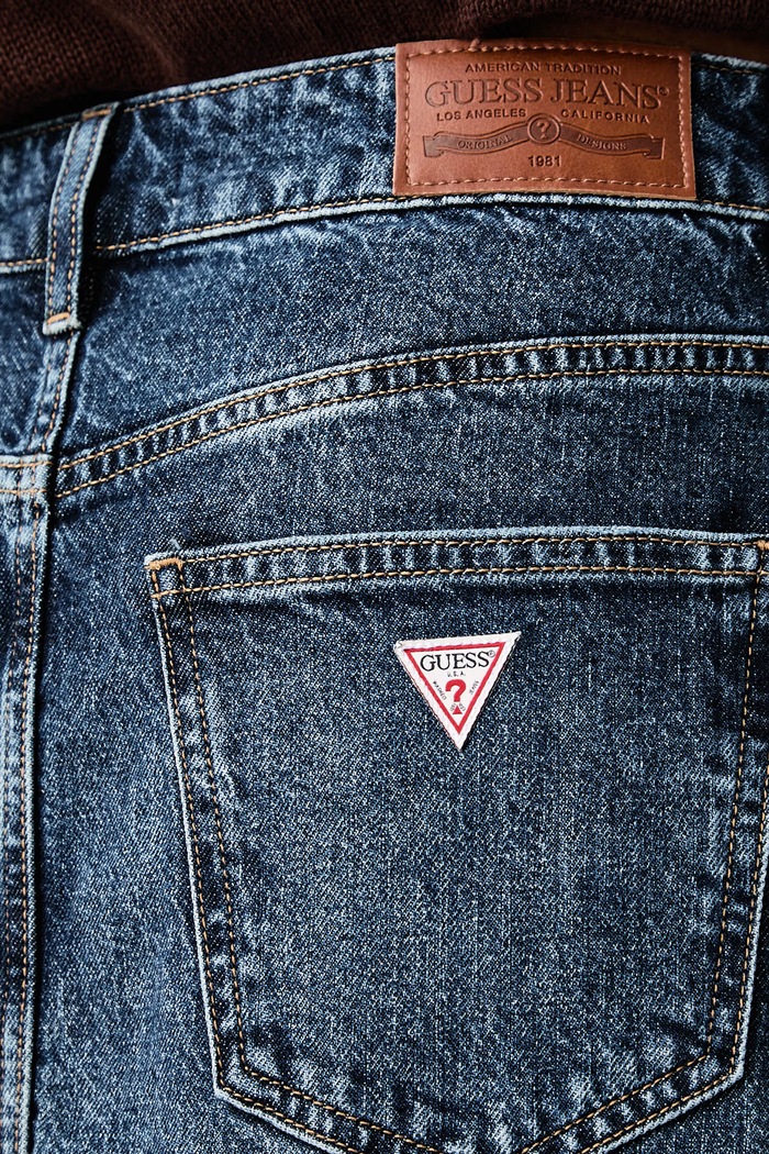 Spódnica z rozcięciem jeansowa Guess Jeans W6BD52.D1806 granatowy
