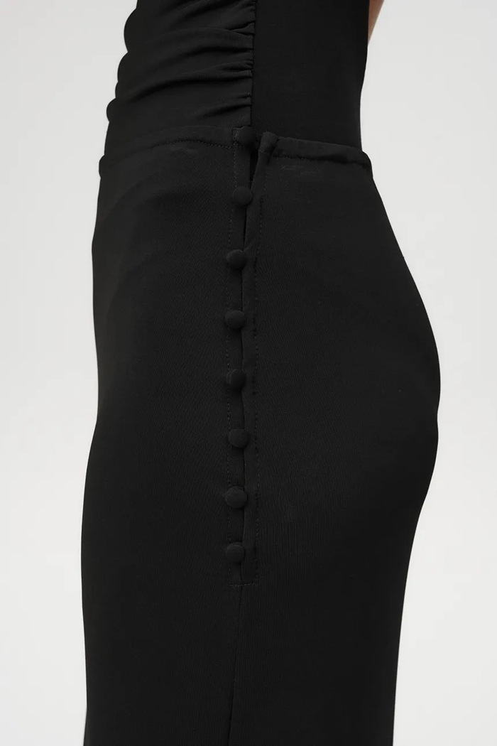 Krilo z viskozo Majestic Undress Code 1364UC črna