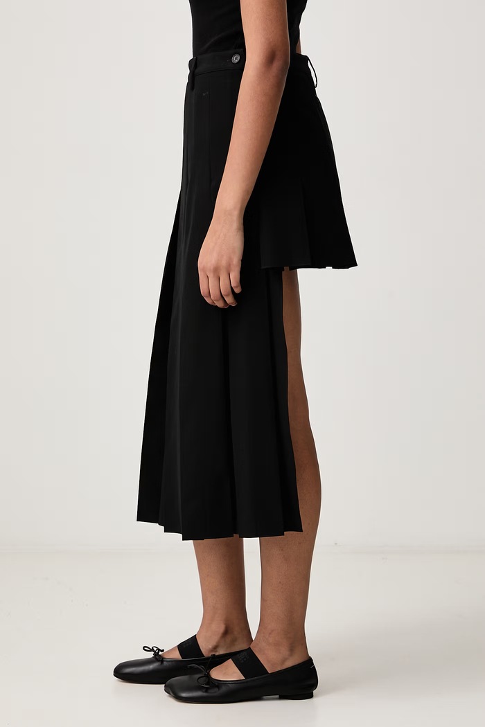 Spódnica plisowana z dodatkiem wełny MM6 Maison Margiela S62ME0048.M35436 czarny