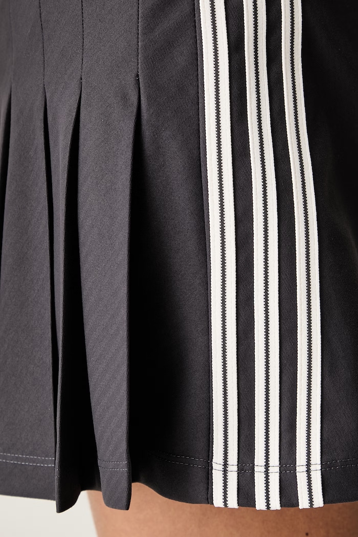 adidas Originals spódnica plisowana szary KR9112