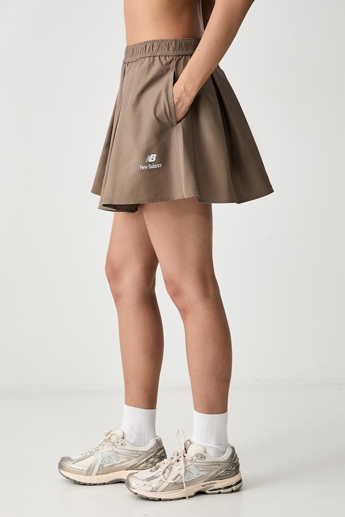 New Balance spódnica brązowy WB62T7K0ABQ