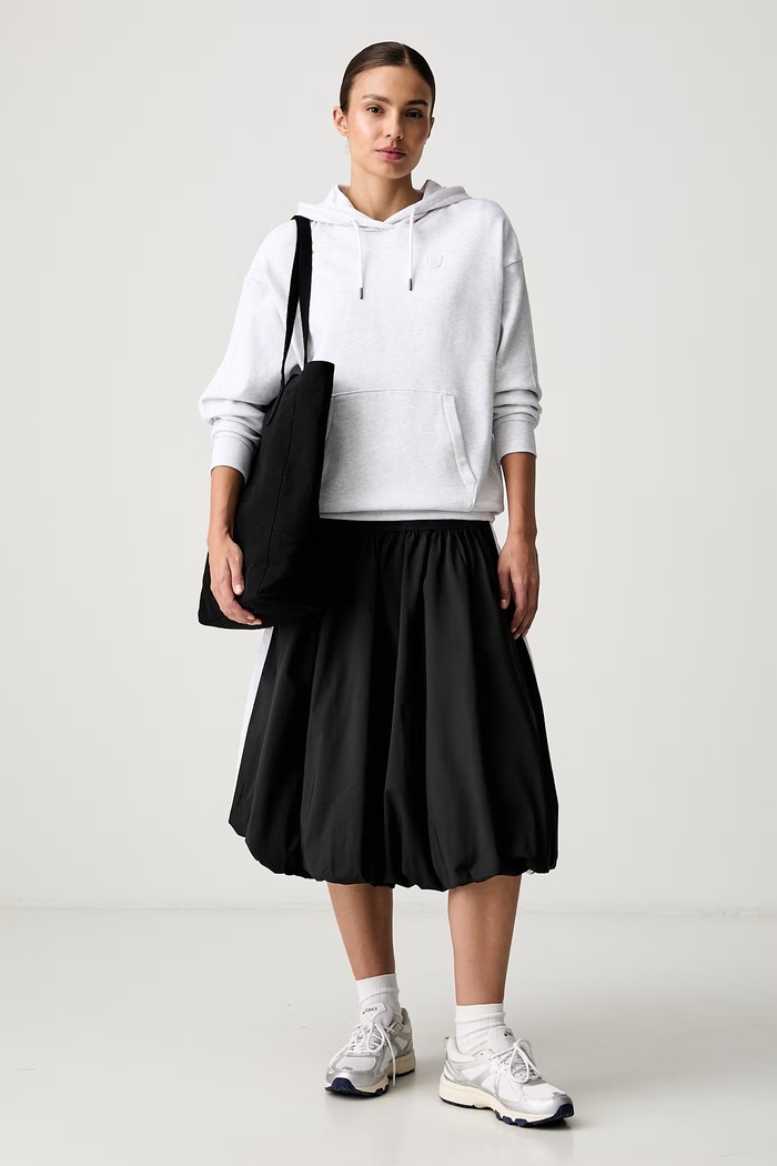 Puma spódnica bombka T7 637577 czarny AW26