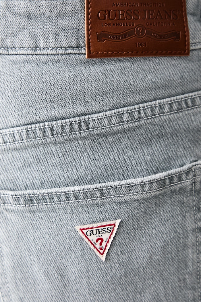 Bermudy damskie jeansowe Guess Jeans W6YD1D.D1203 szary