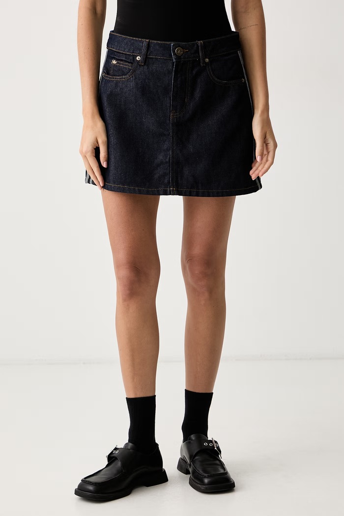 adidas Originals φούστα ντένιμ σκούρο μπλε KQ6486