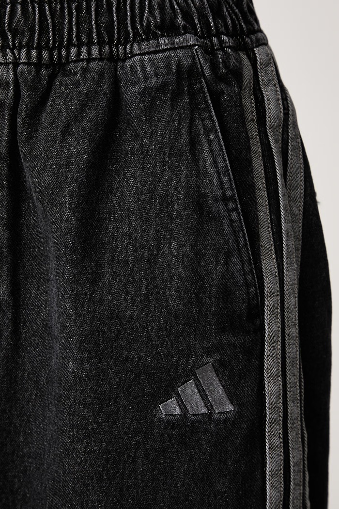 Suknja traper Denim Pack adidas crna KV0623