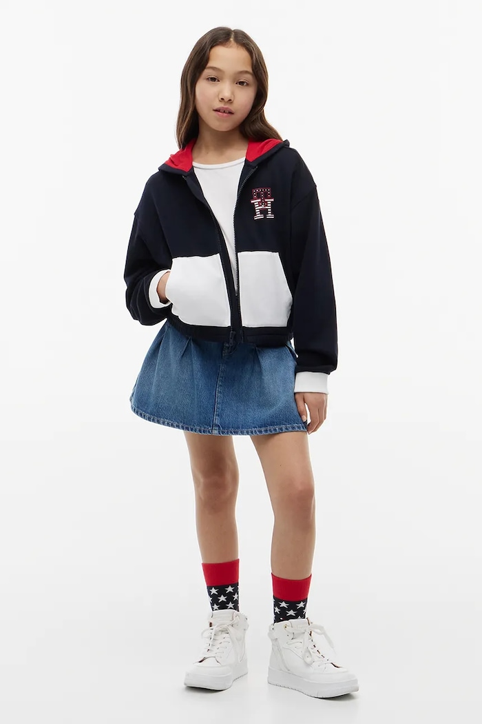 Dziewczynka Tommy Hilfiger spódnica jeansowa KG0KG09434.9BY2 niebieski