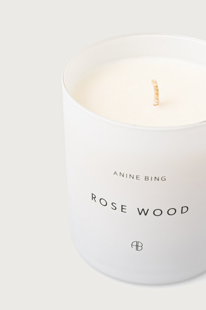 Anine Bing ROSE świeczka zapachowa A.16.3002.100 biały AW26