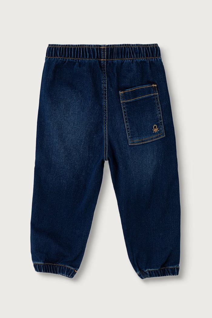United Colors of Benetton Jeansy jogger dziecięce 49F9GF03A.P.Seasonal granatowy AW26