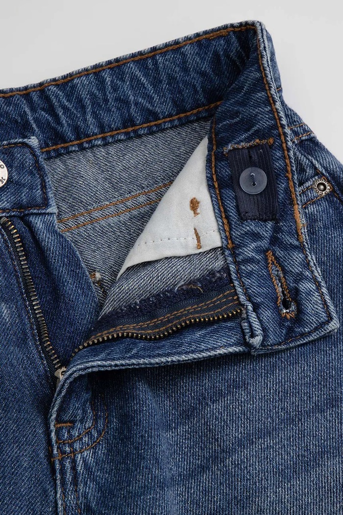 Chłopiec Coccodrillo Jeansy relaxed fit dziecięce ZC6123105CJB granatowy