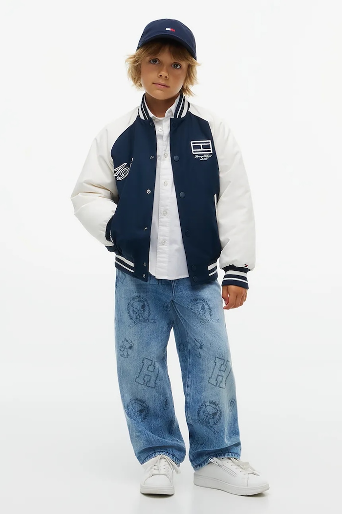 Chłopiec Tommy Hilfiger Jeansy loose dziecięce x Peanuts KB0KB10683.9BY2 niebieski
