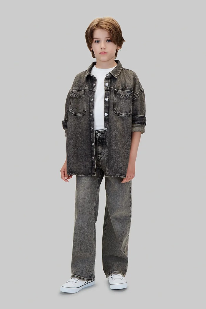 Chłopiec Calvin Klein Jeans Jeansy regular dziecięce Skater LVCKTJC21B.9BY2 czarny