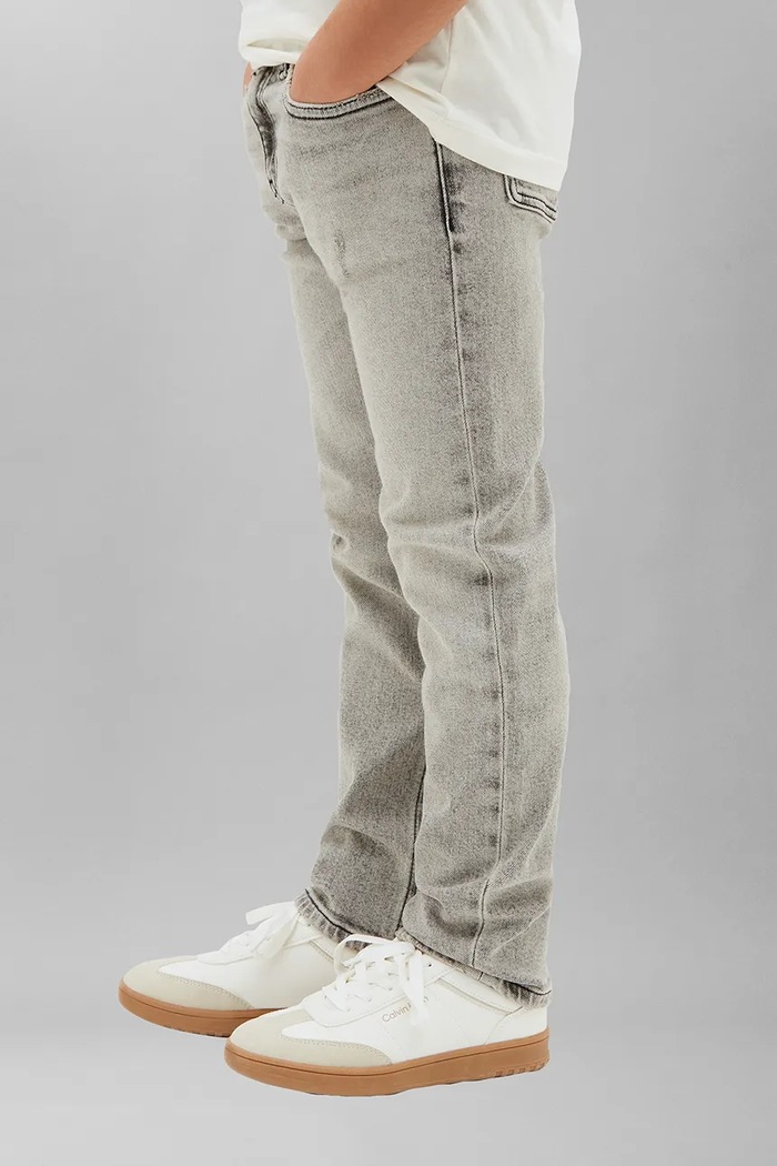 Chłopiec Calvin Klein Jeans jeansy straight dziecięce STRAIGHT LVCKTJC18B.128.176.9BY2 szary