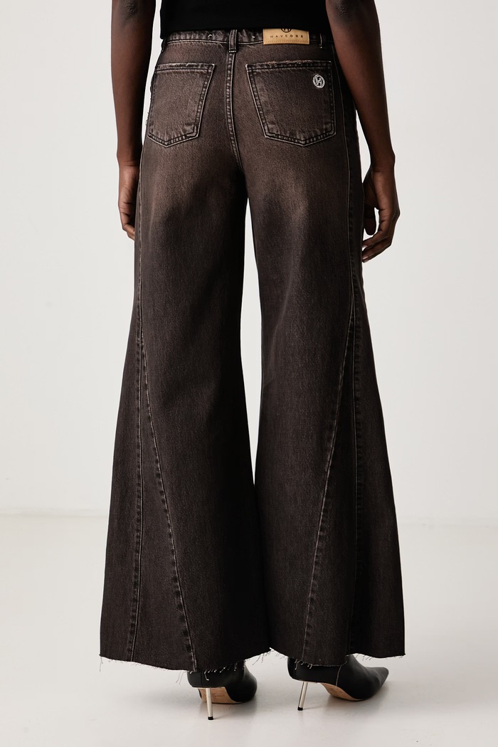 Odzież Haveone Jeansy flare damskie PLS.R144 brązowy