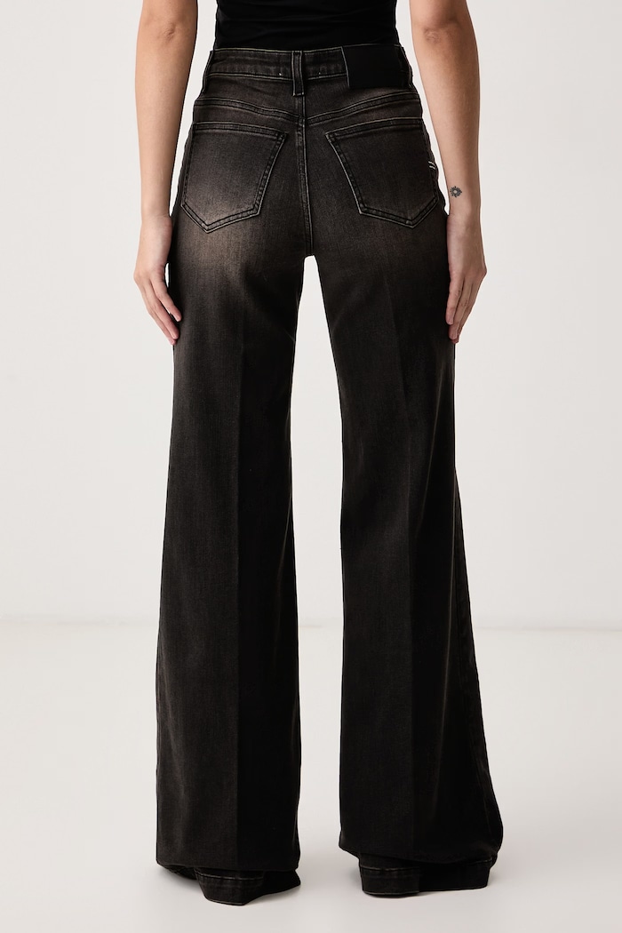 Odzież ViCOLO Jeansy wide leg damskie DAC5049 czarny
