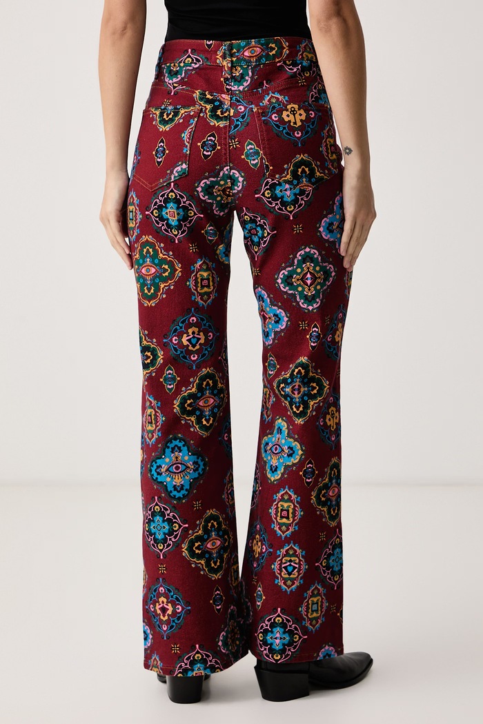 Odzież Never Fully Dressed Jeansy flare damskie NFDTR708 bordowy