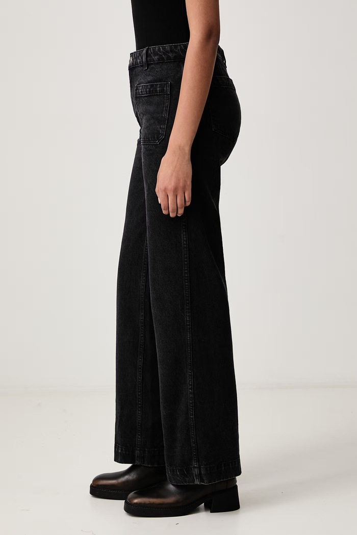 VICTORIA jeansy relaxed fit damskie A.P.C. COHDK.F09250 niebieski