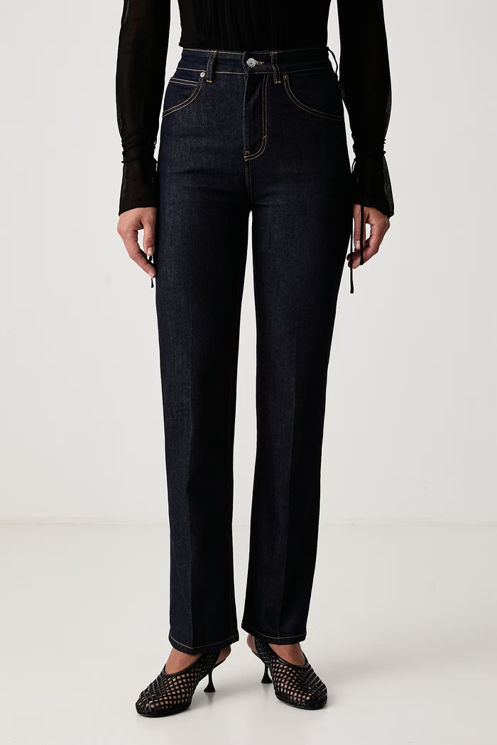 Victoria Beckham Jeansy slim fit damskie Julia granatowy 1226DJE005216U