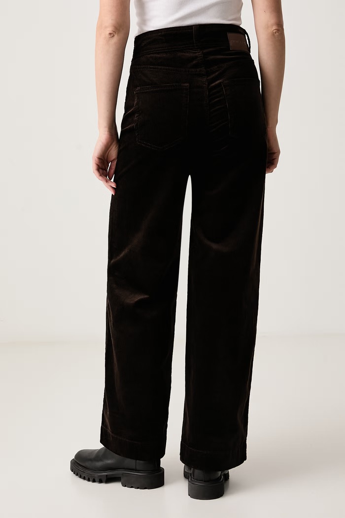 Odzież DKNY Spodnie wide leg damskie sztruksowe DJ6M4279 brązowy