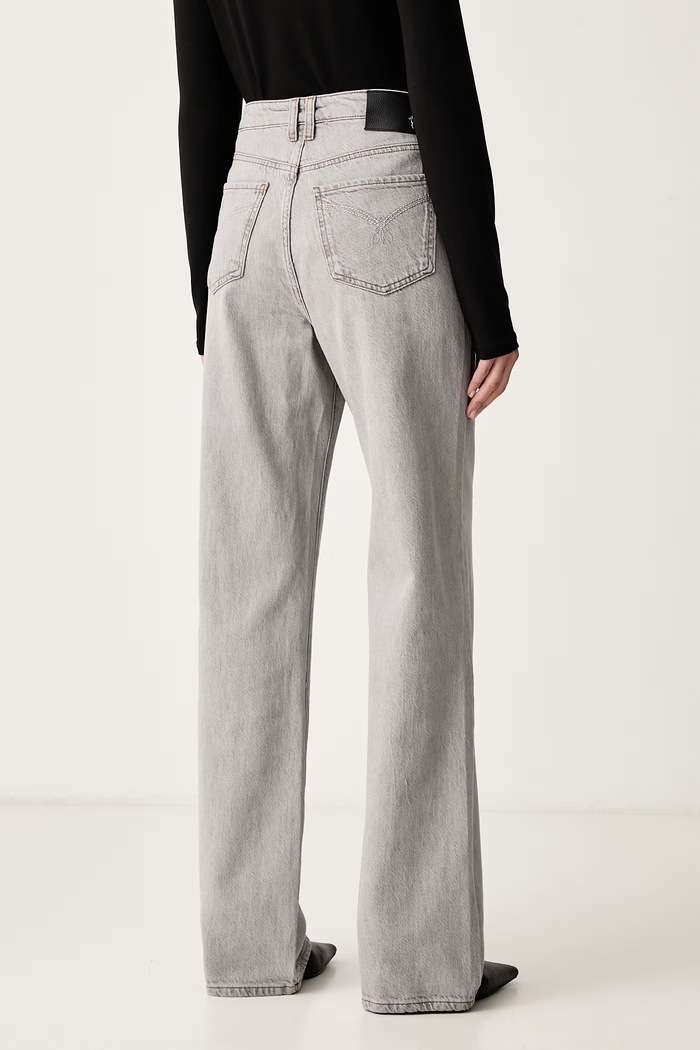 Odzież Patrizia Pepe Jeansy relaxed fit damskie 2P0099.D0045 szary