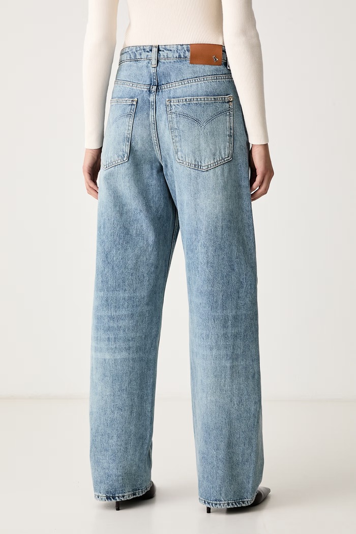 Odzież Patrizia Pepe Jeansy relaxed fit damskie 2P0037.D0042 niebieski